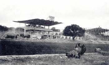 Al terminar la guerra civil el hipódromo de La Zarzuela sólo era un montón de ruinas