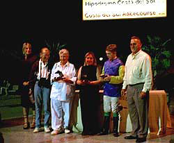 Los ganadores de la cuarta carrera. Foto: Por Santos Ríos