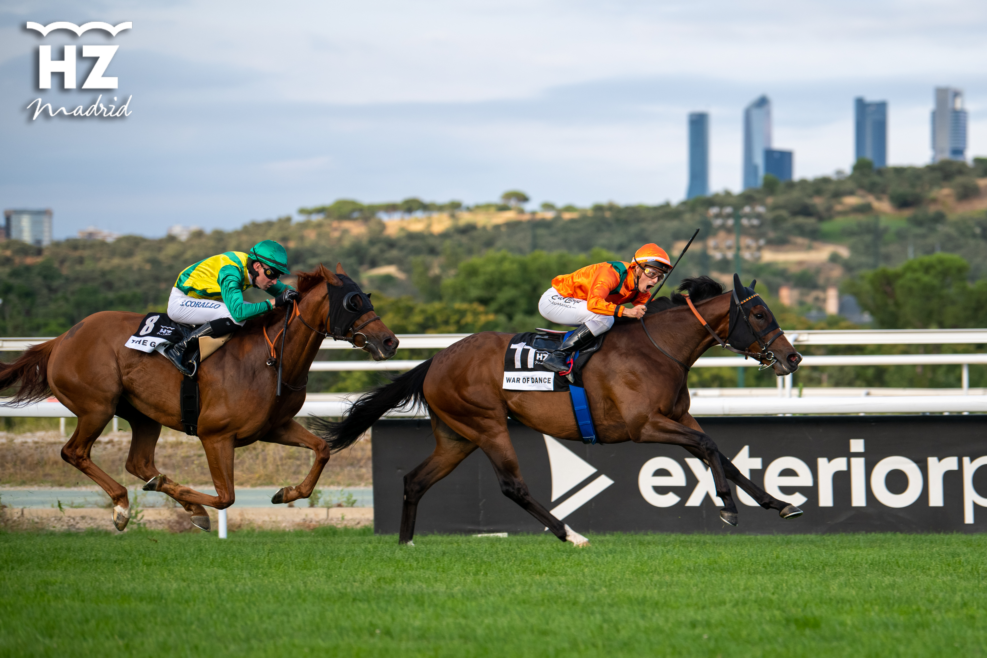 War Of Dance (R.N.Valle) se impone de punta a punta en el Gran Criterium. Foto: HZ WAR Foto: